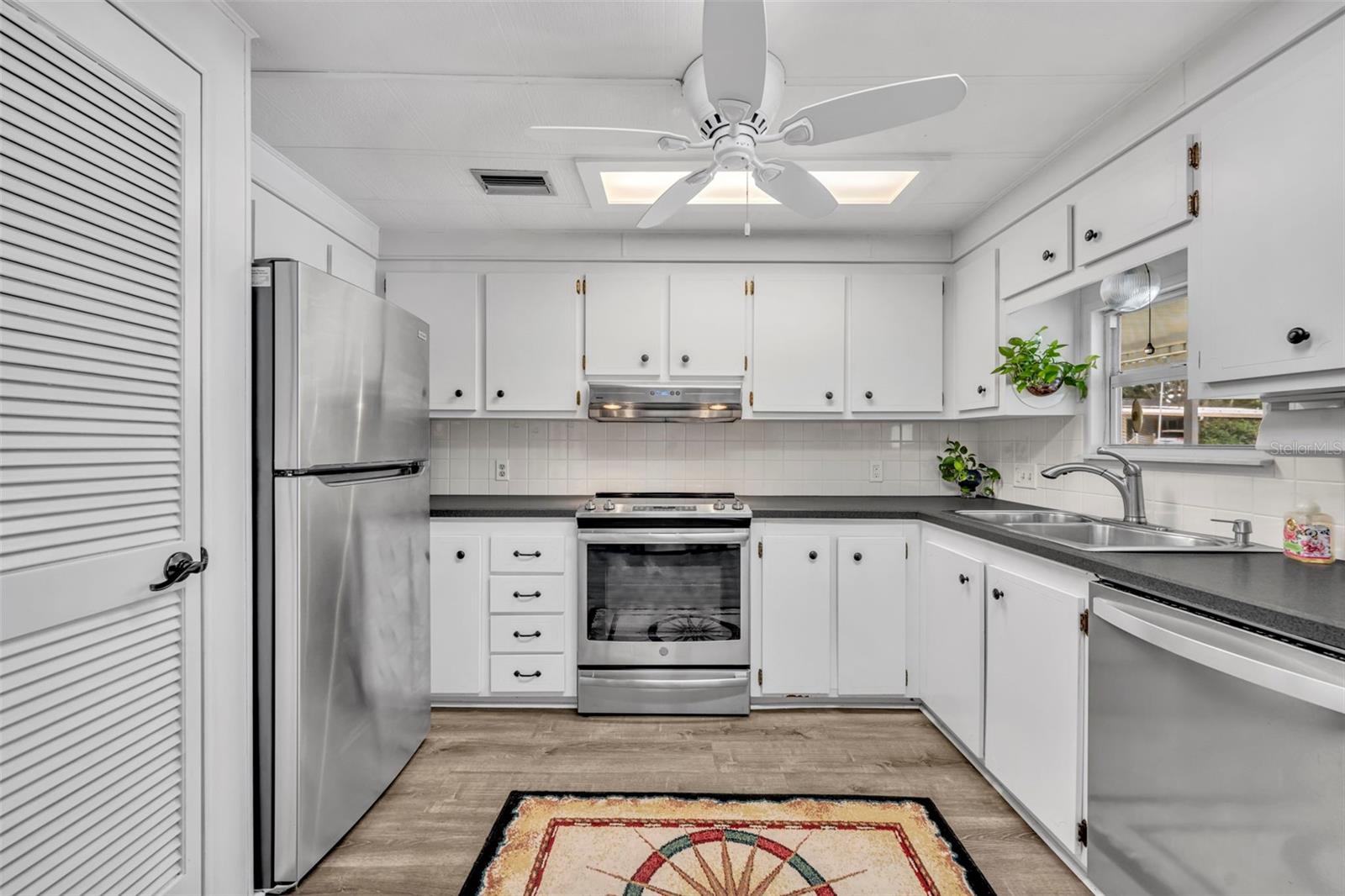 OAK GROVE VILLAGE CONDO - Residential