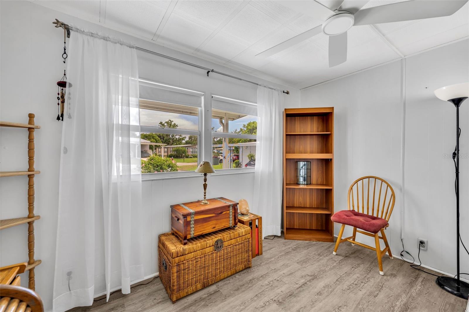 OAK GROVE VILLAGE CONDO - Residential