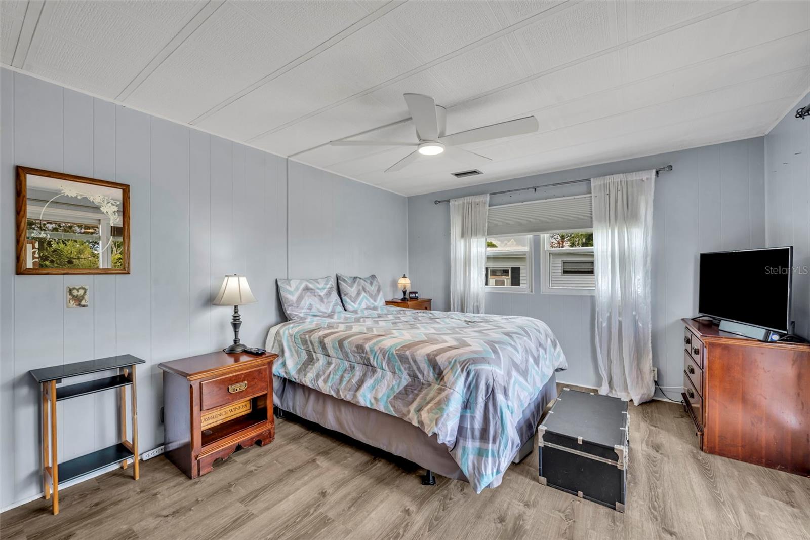 OAK GROVE VILLAGE CONDO - Residential