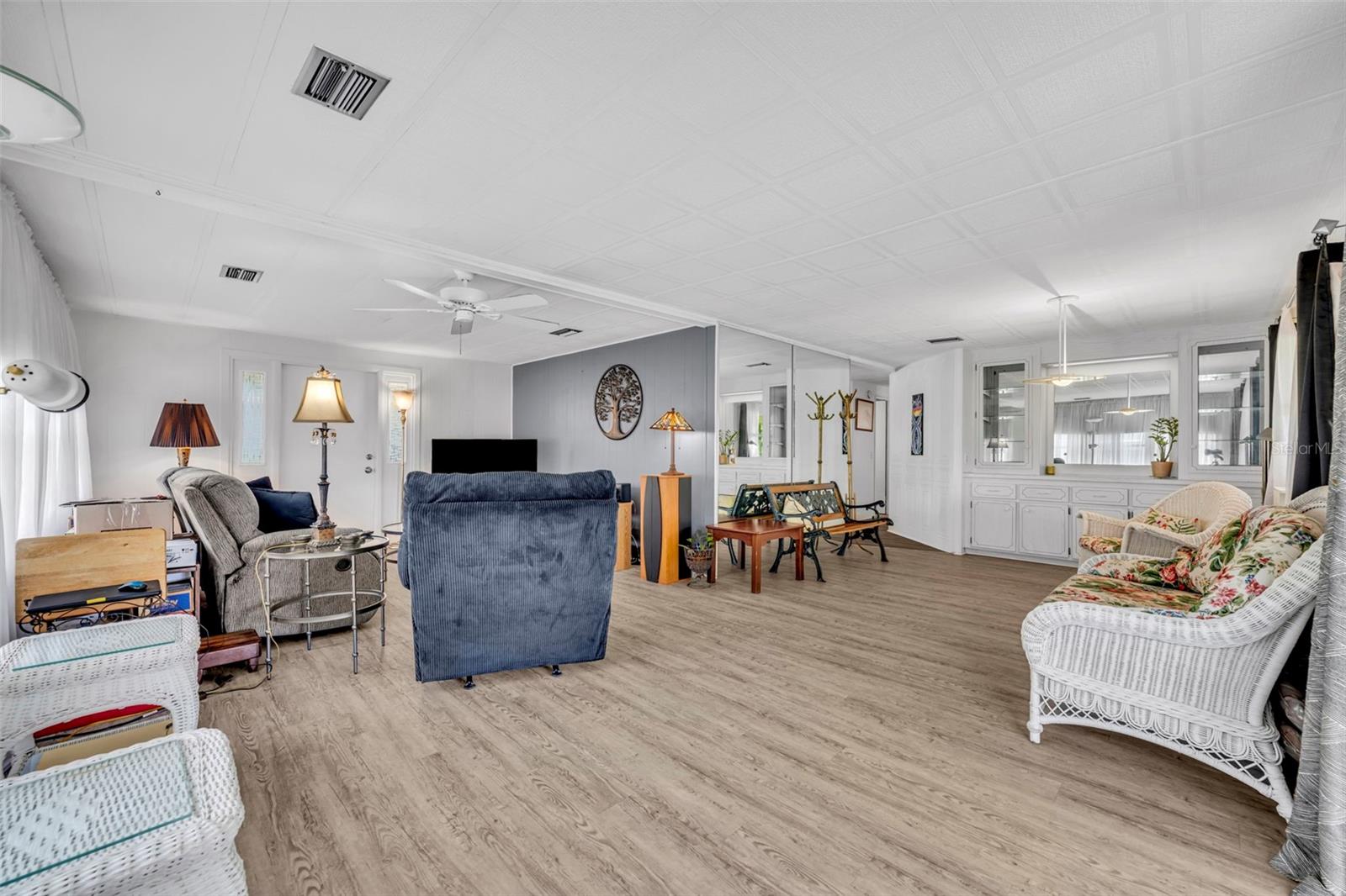 OAK GROVE VILLAGE CONDO - Residential