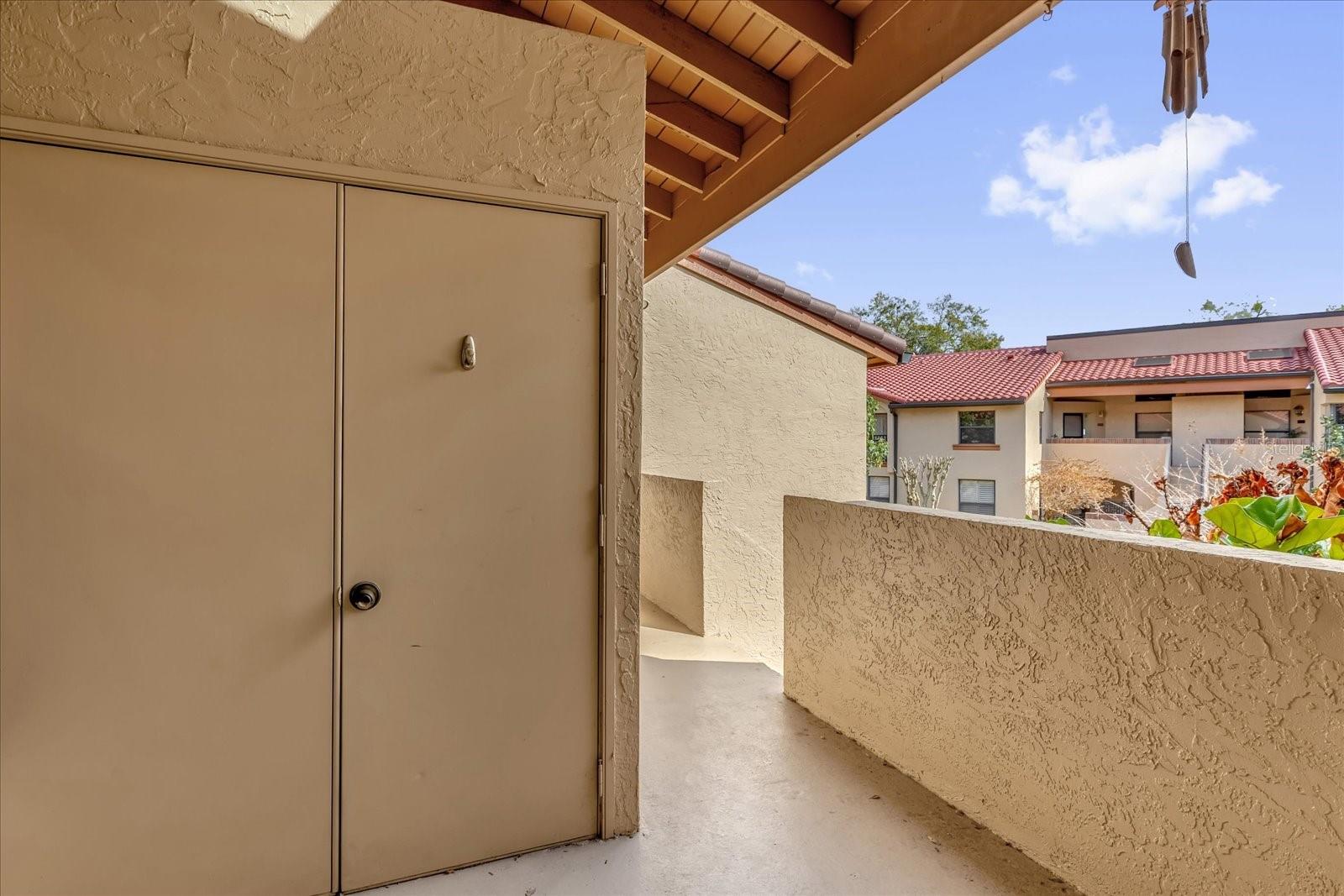 LAKE PINELOCH VILLAGE CONDO NO 5 - Residential