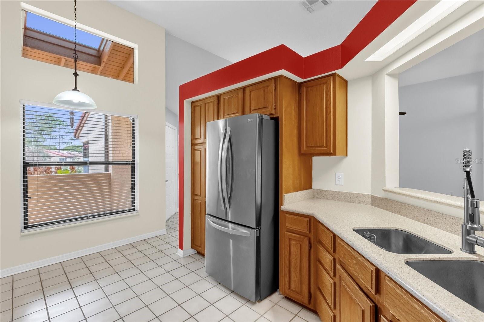 LAKE PINELOCH VILLAGE CONDO NO 5 - Residential