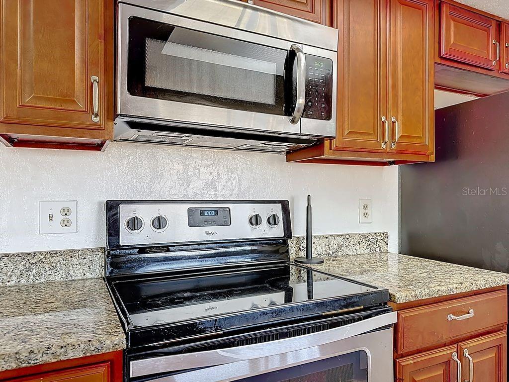 ARBOR RIDGE WEST - Residential