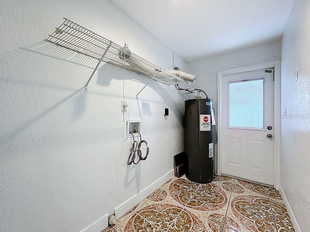 ARBOR RIDGE WEST - Residential