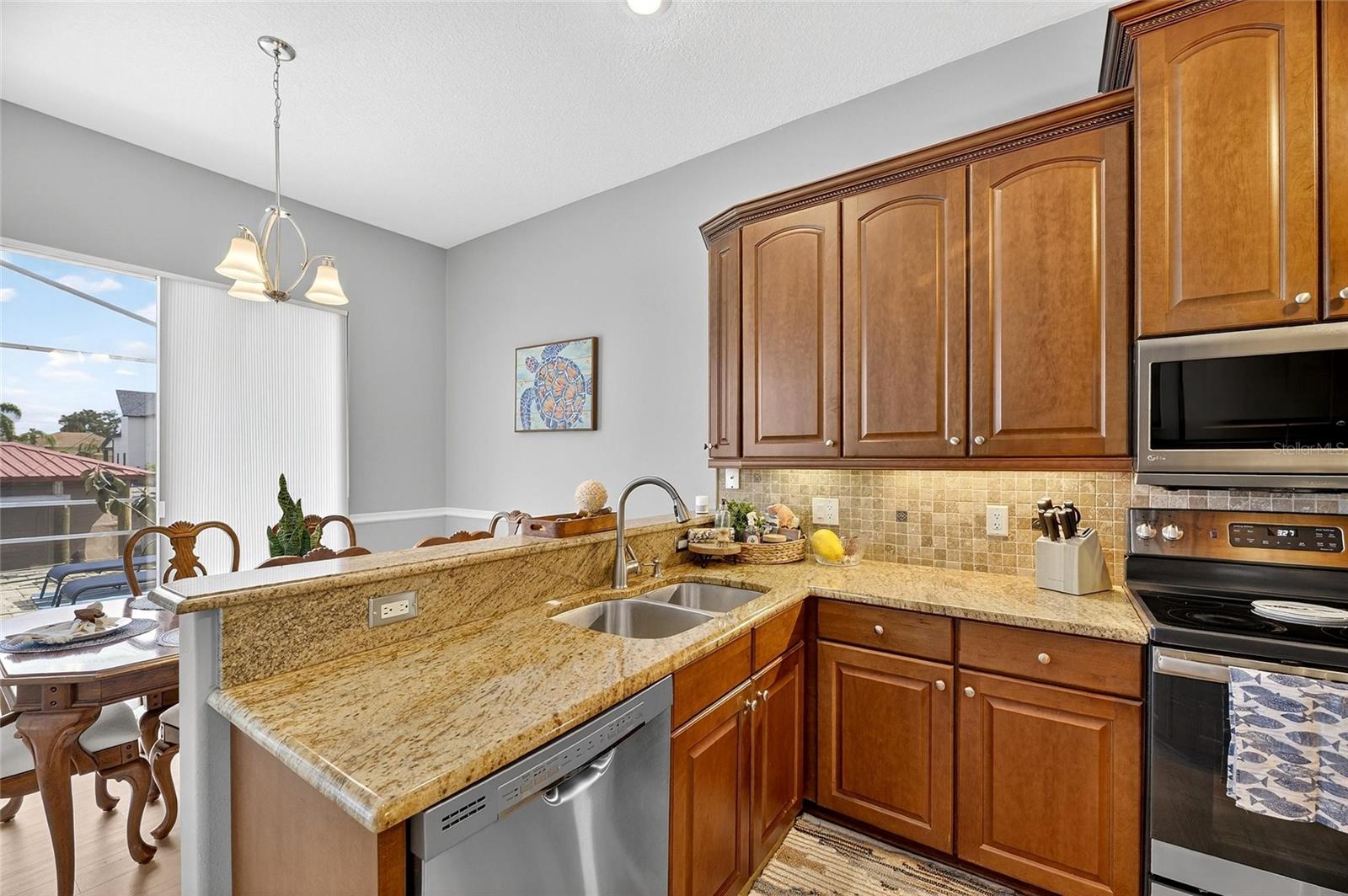 APOLLO BEACH UNIT SIX - Residential Lease