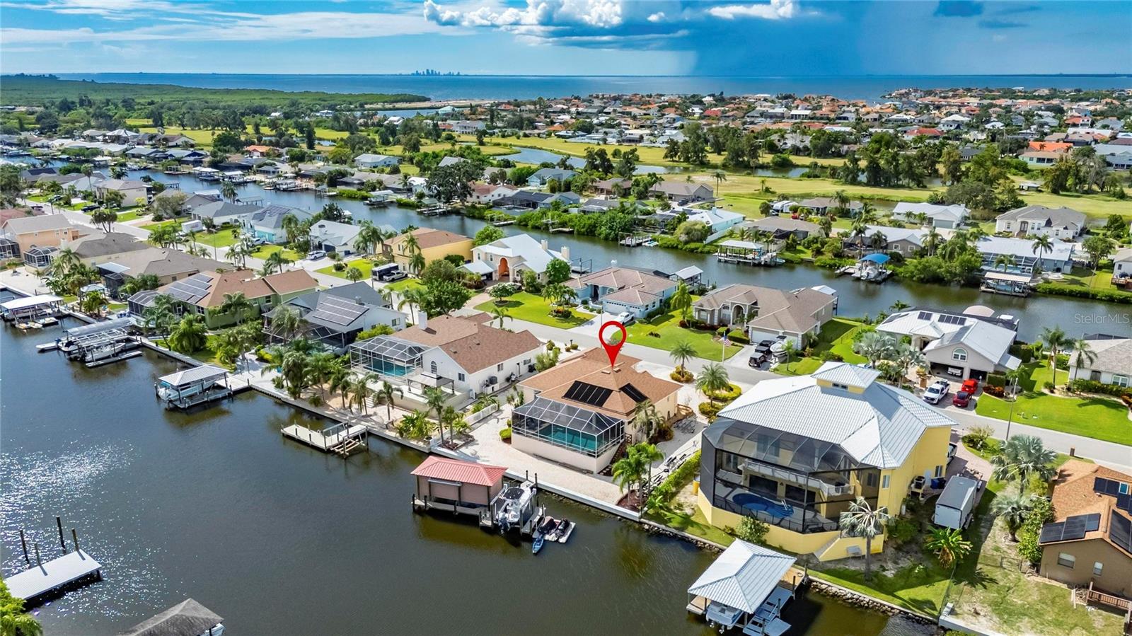 APOLLO BEACH UNIT SIX - Residential Lease