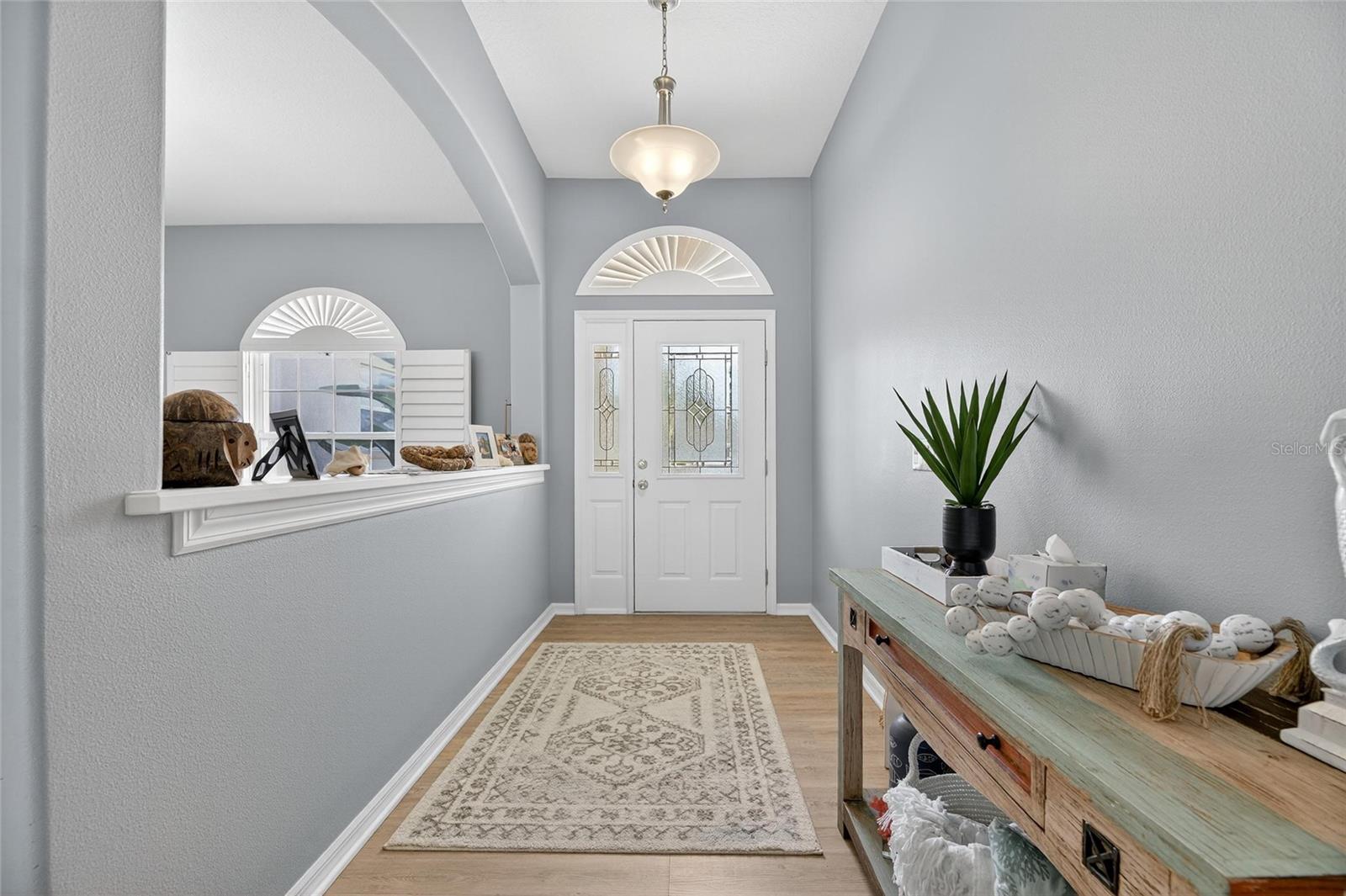 APOLLO BEACH UNIT SIX - Residential Lease