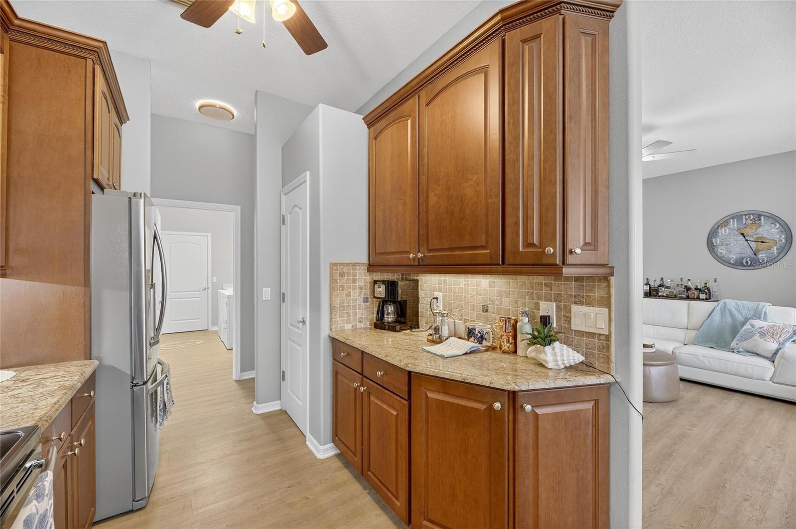 APOLLO BEACH UNIT SIX - Residential Lease