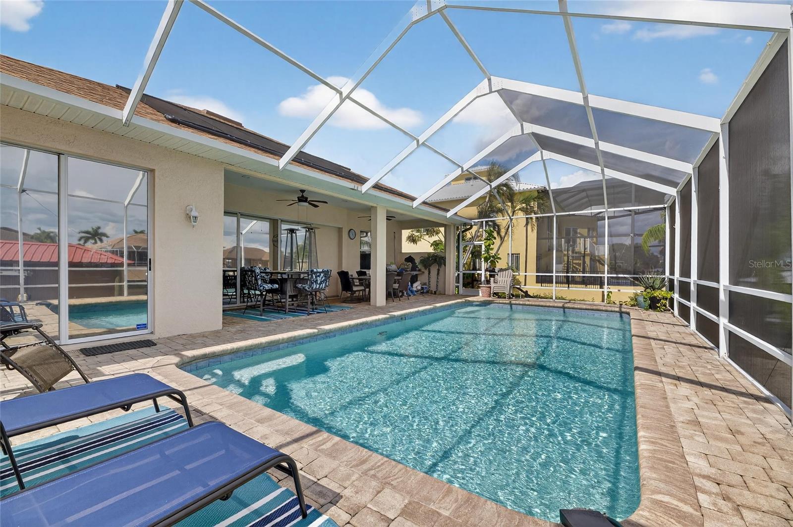 APOLLO BEACH UNIT SIX - Residential Lease