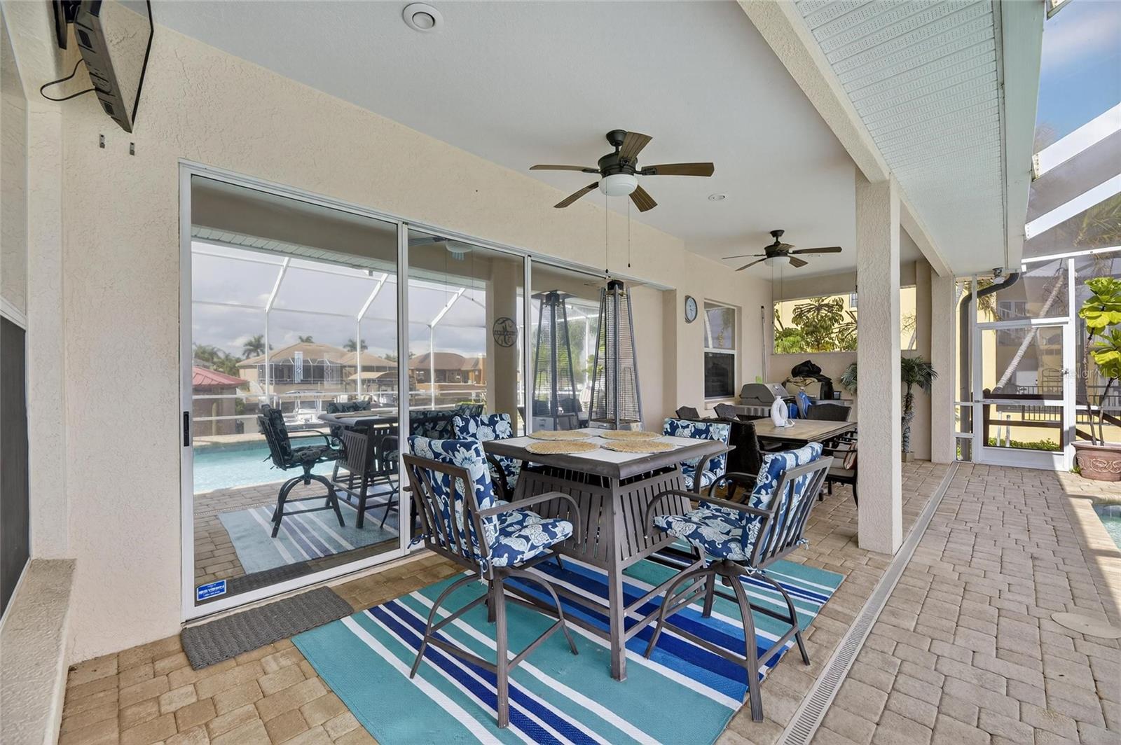 APOLLO BEACH UNIT SIX - Residential Lease