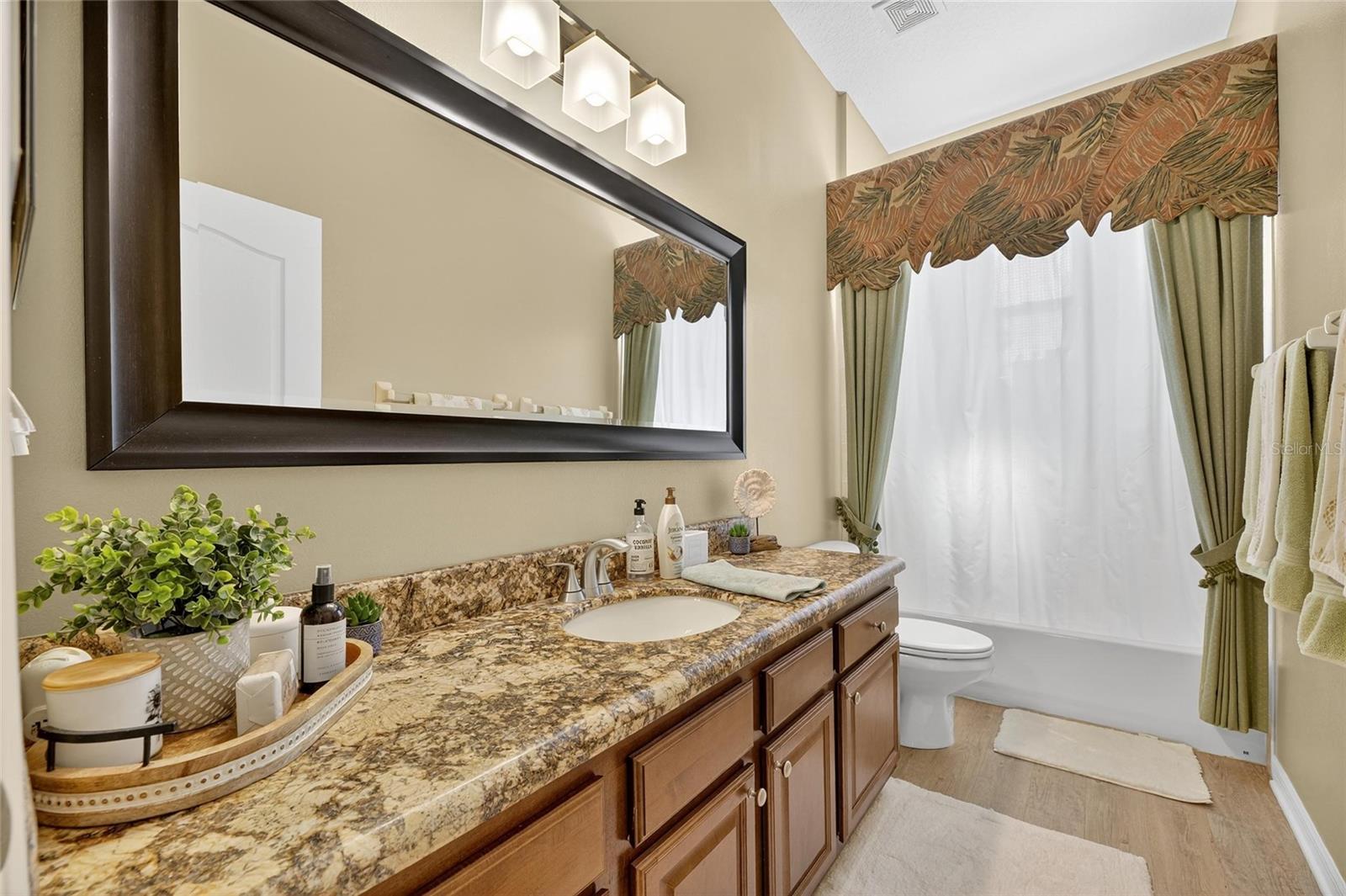 APOLLO BEACH UNIT SIX - Residential Lease