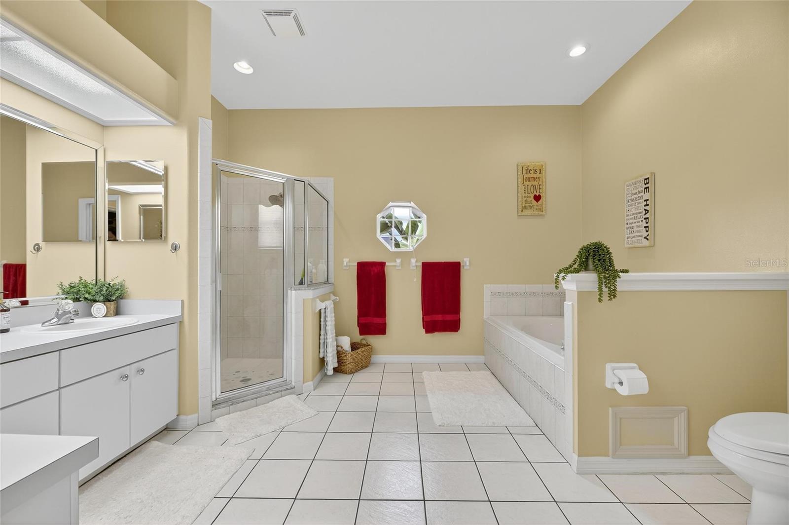 APOLLO BEACH UNIT SIX - Residential Lease