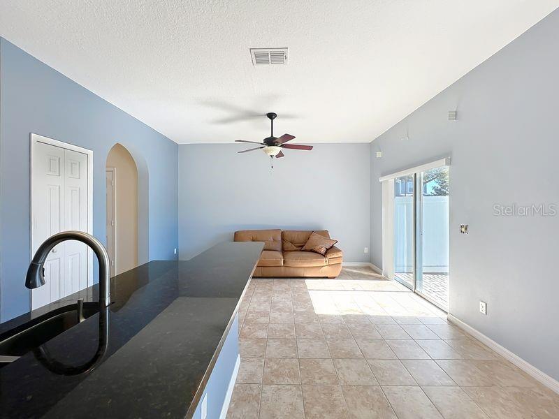 HERITAGE COMMONS - Residential