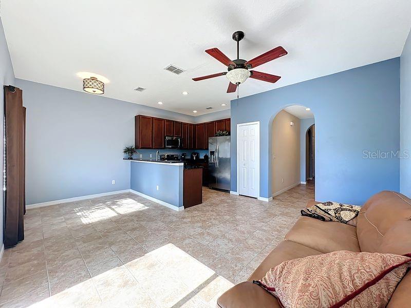 HERITAGE COMMONS - Residential