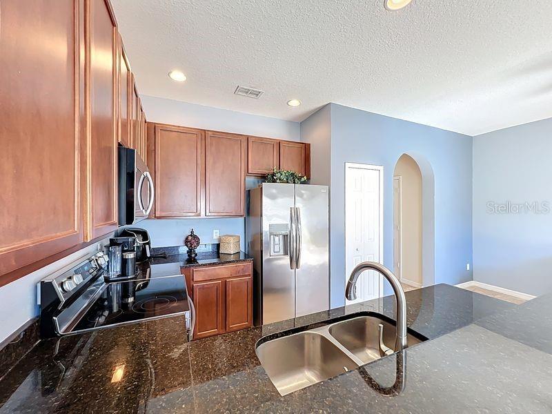 HERITAGE COMMONS - Residential