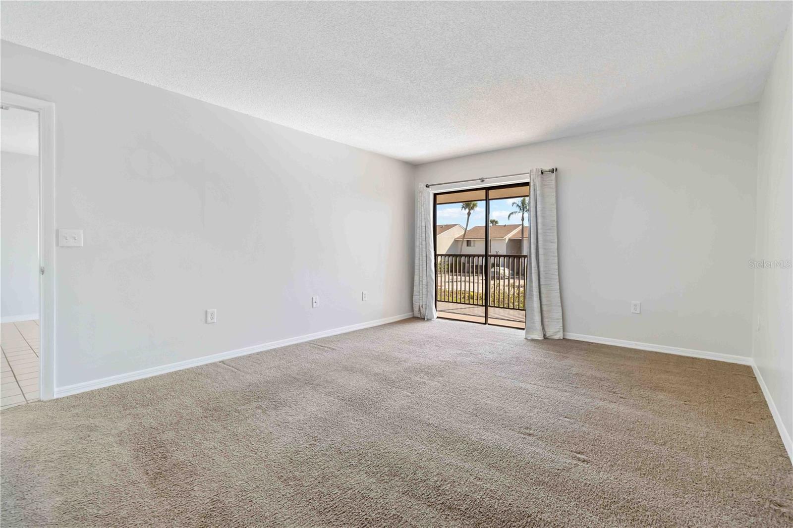 BANANA RIVER ESTATES - Residential