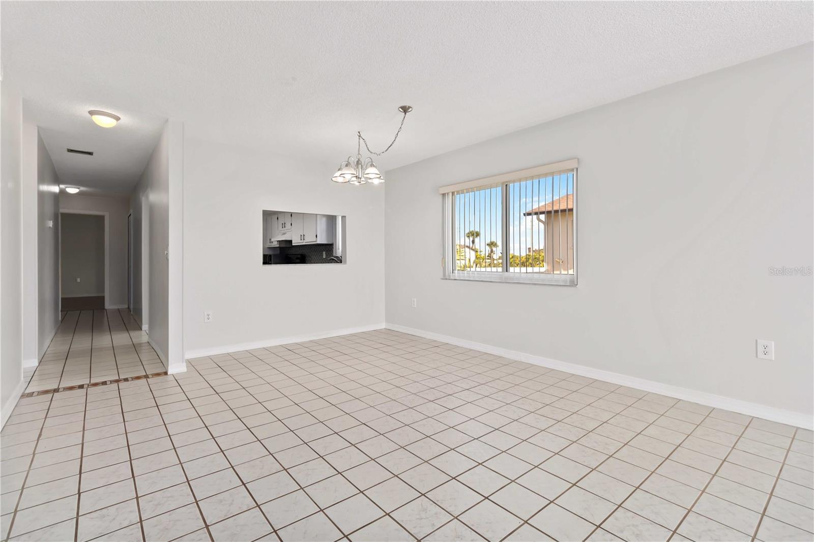 BANANA RIVER ESTATES - Residential