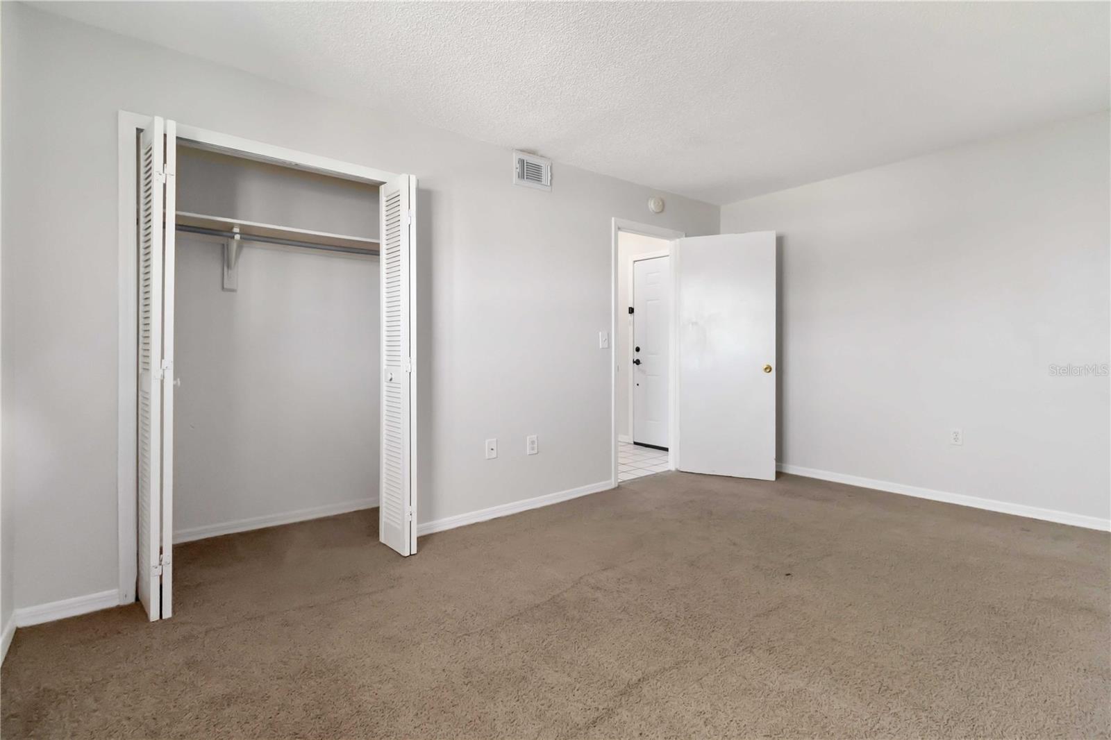 BANANA RIVER ESTATES - Residential