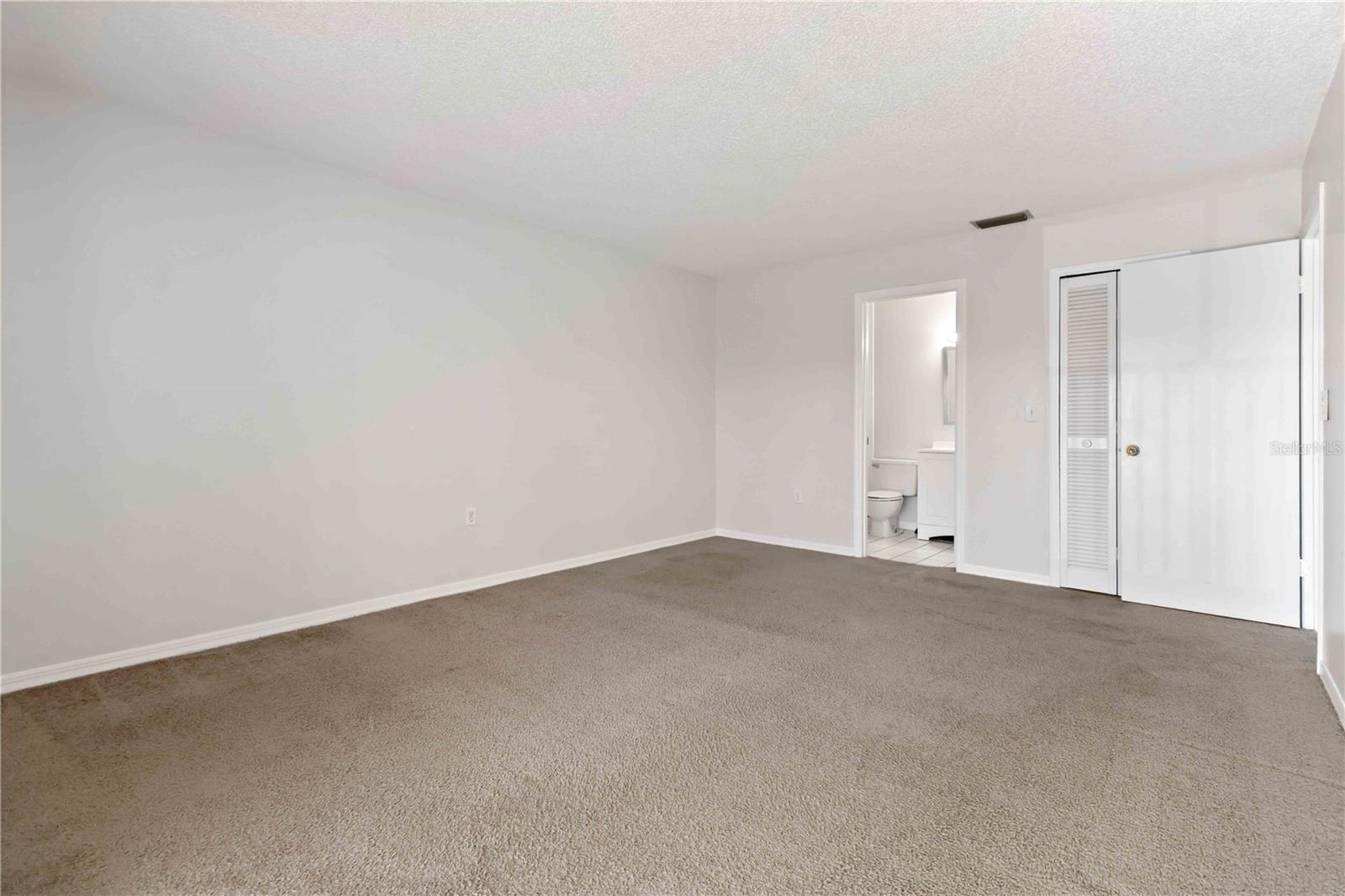 BANANA RIVER ESTATES - Residential