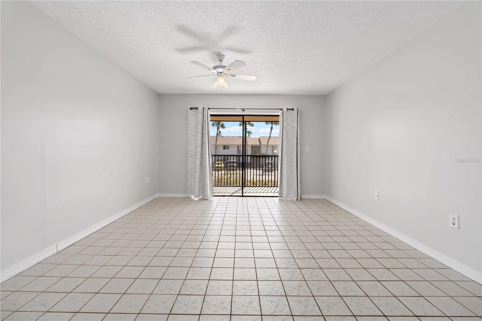 BANANA RIVER ESTATES - Residential