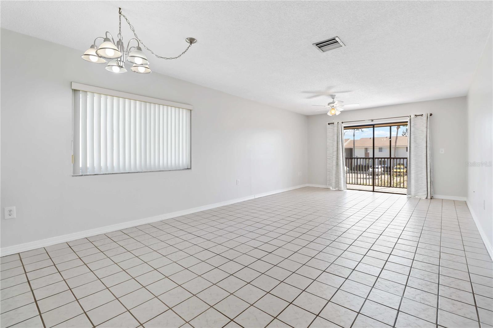 BANANA RIVER ESTATES - Residential