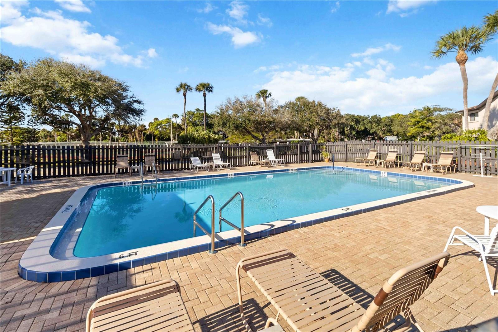 BANANA RIVER ESTATES - Residential