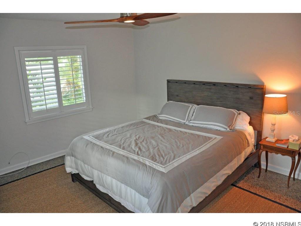 Canova H L - Residential