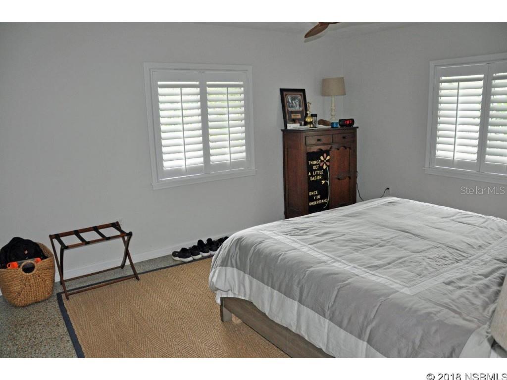 Canova H L - Residential