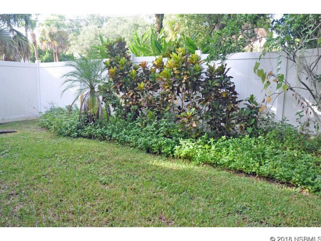 Canova H L - Residential