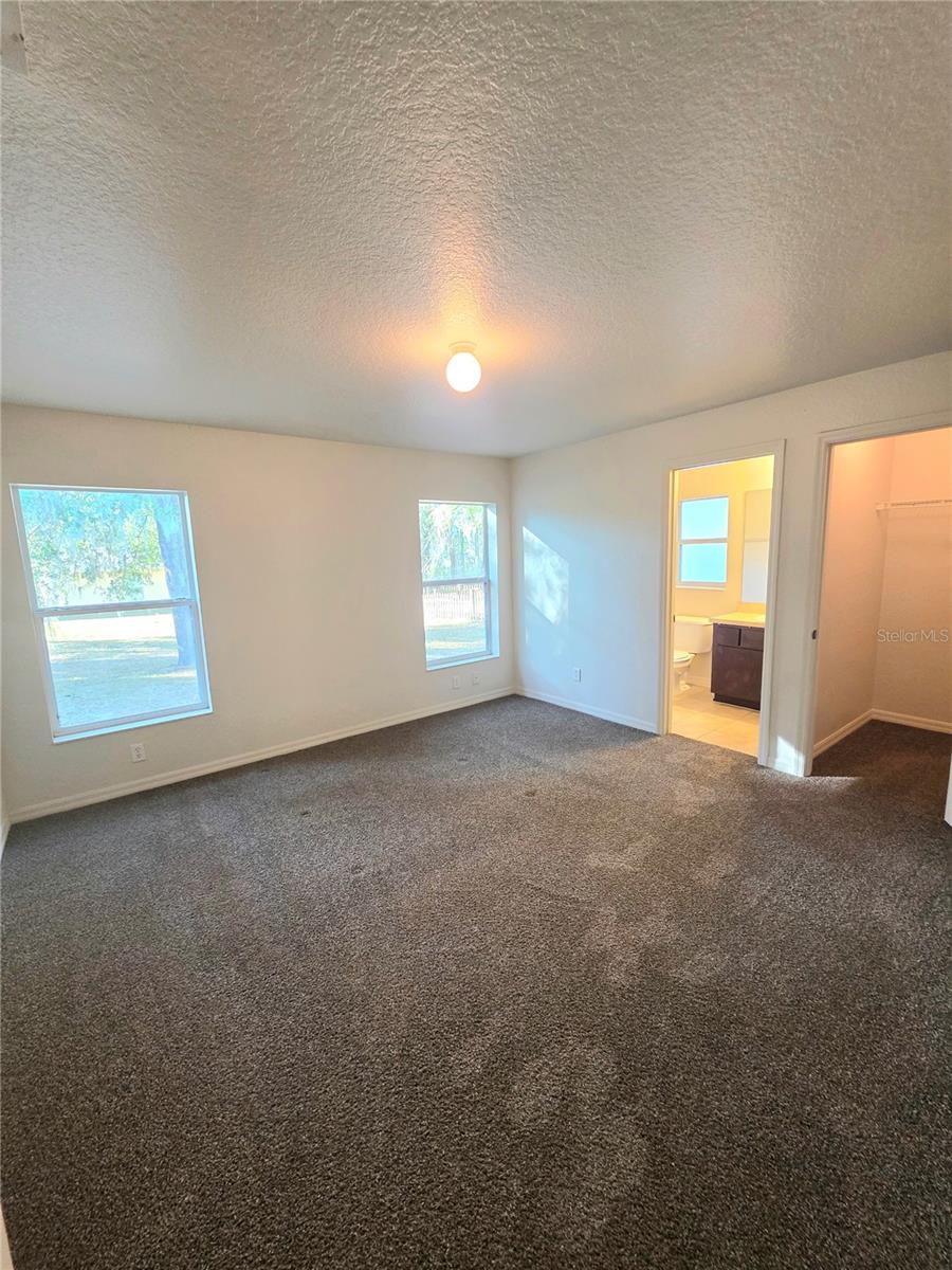 OCALA PARK ESTATE - Residential Lease