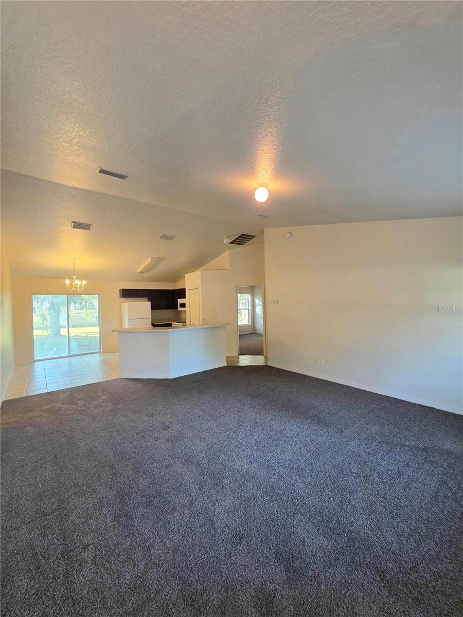 OCALA PARK ESTATE - Residential Lease