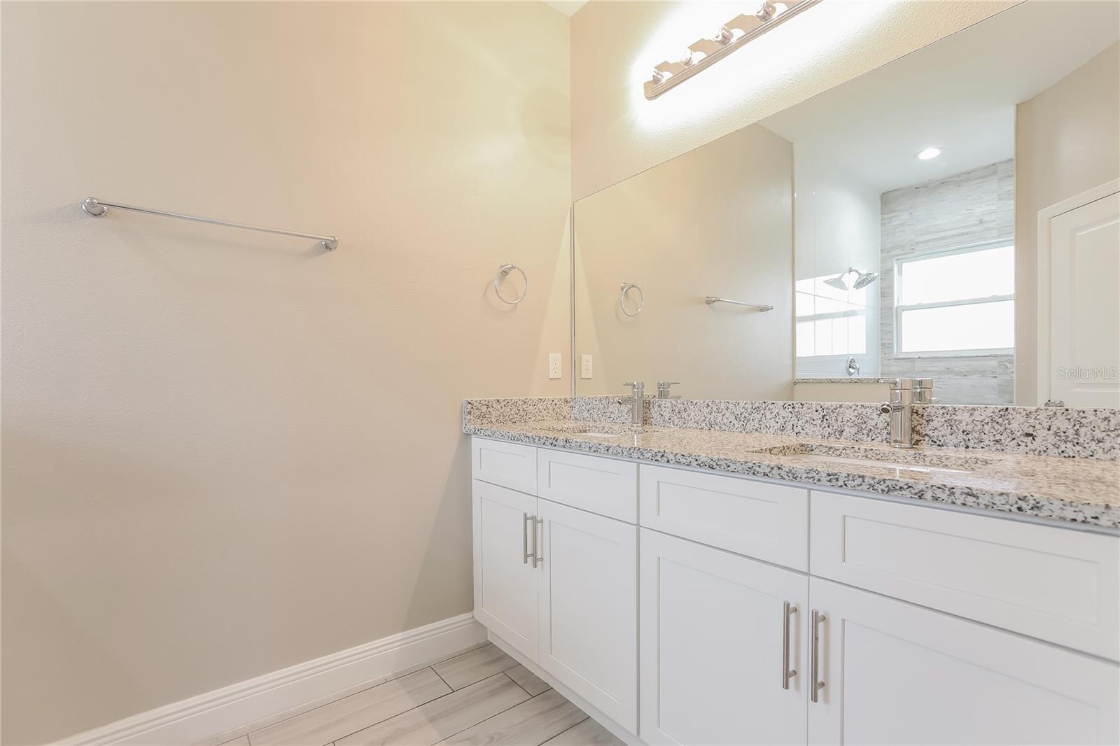 PORT CHARLOTTE SUB 09 - Residential Lease