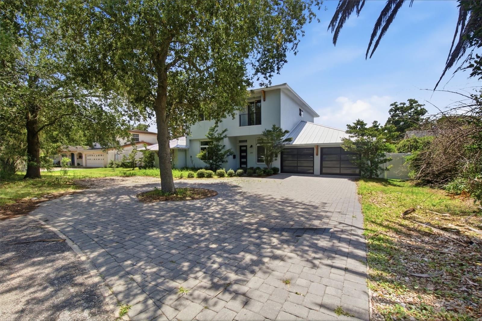 281 BREWER AVENUE