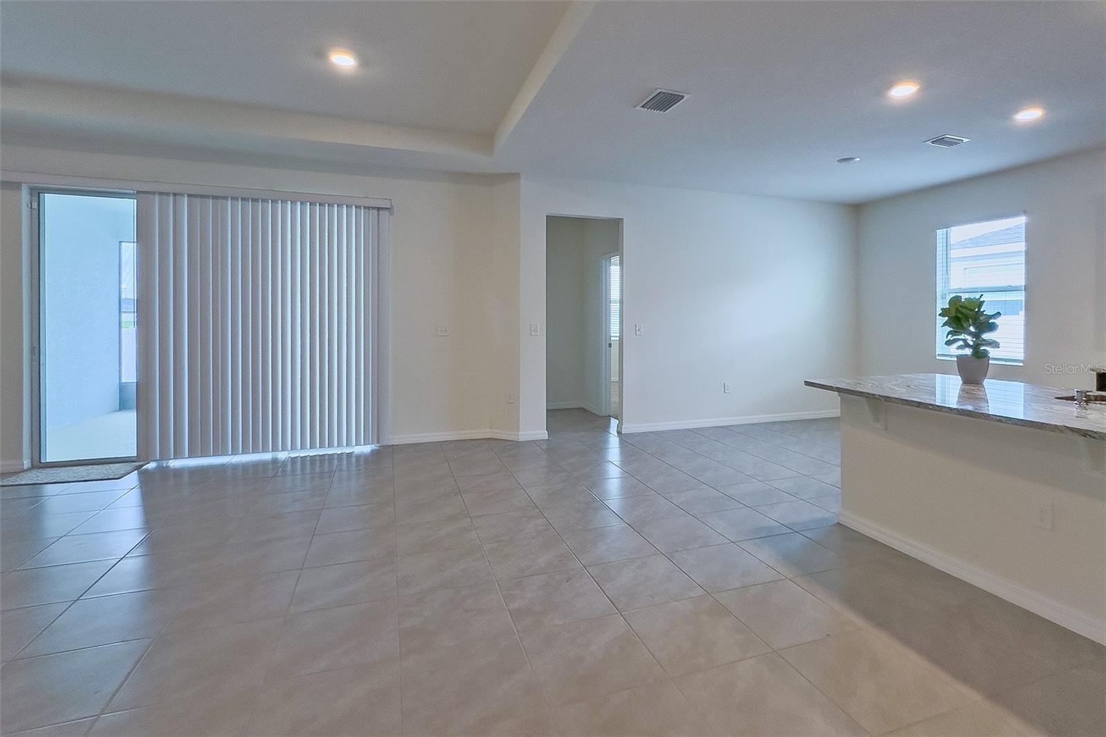 5905 SW 85TH PLACE