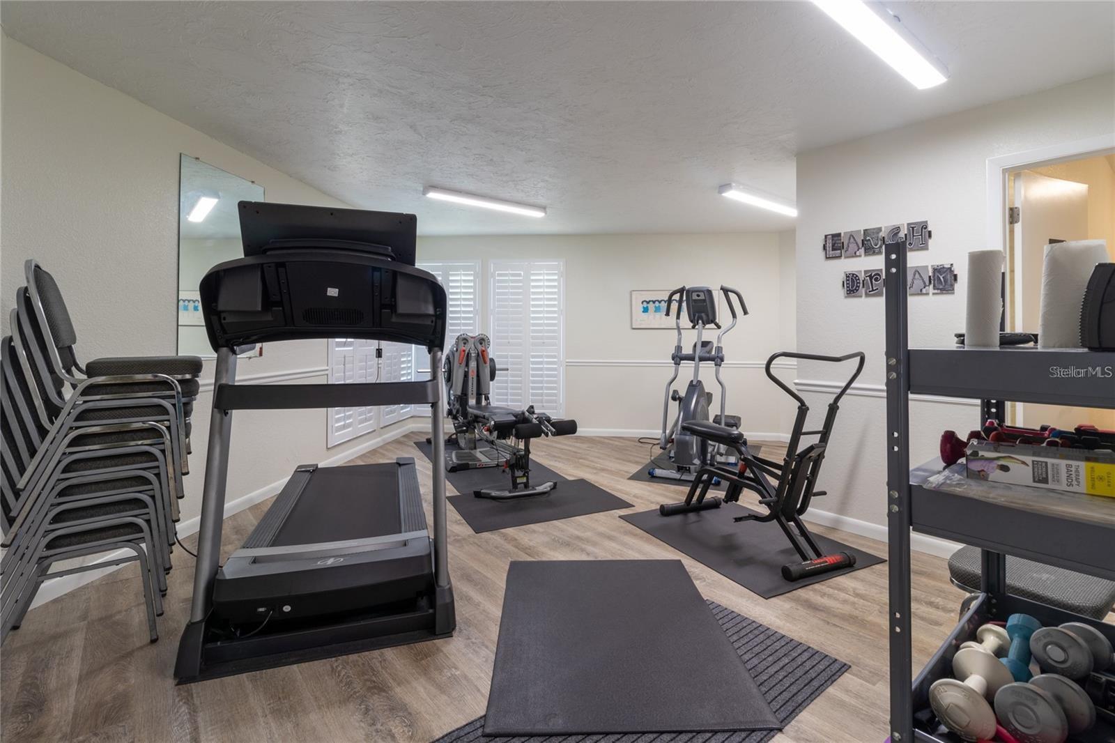 IRONWOOD FIFTEENTH - Residential Lease