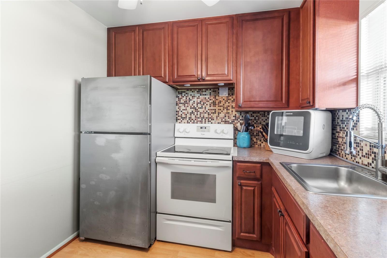 IRONWOOD FIFTEENTH - Residential Lease