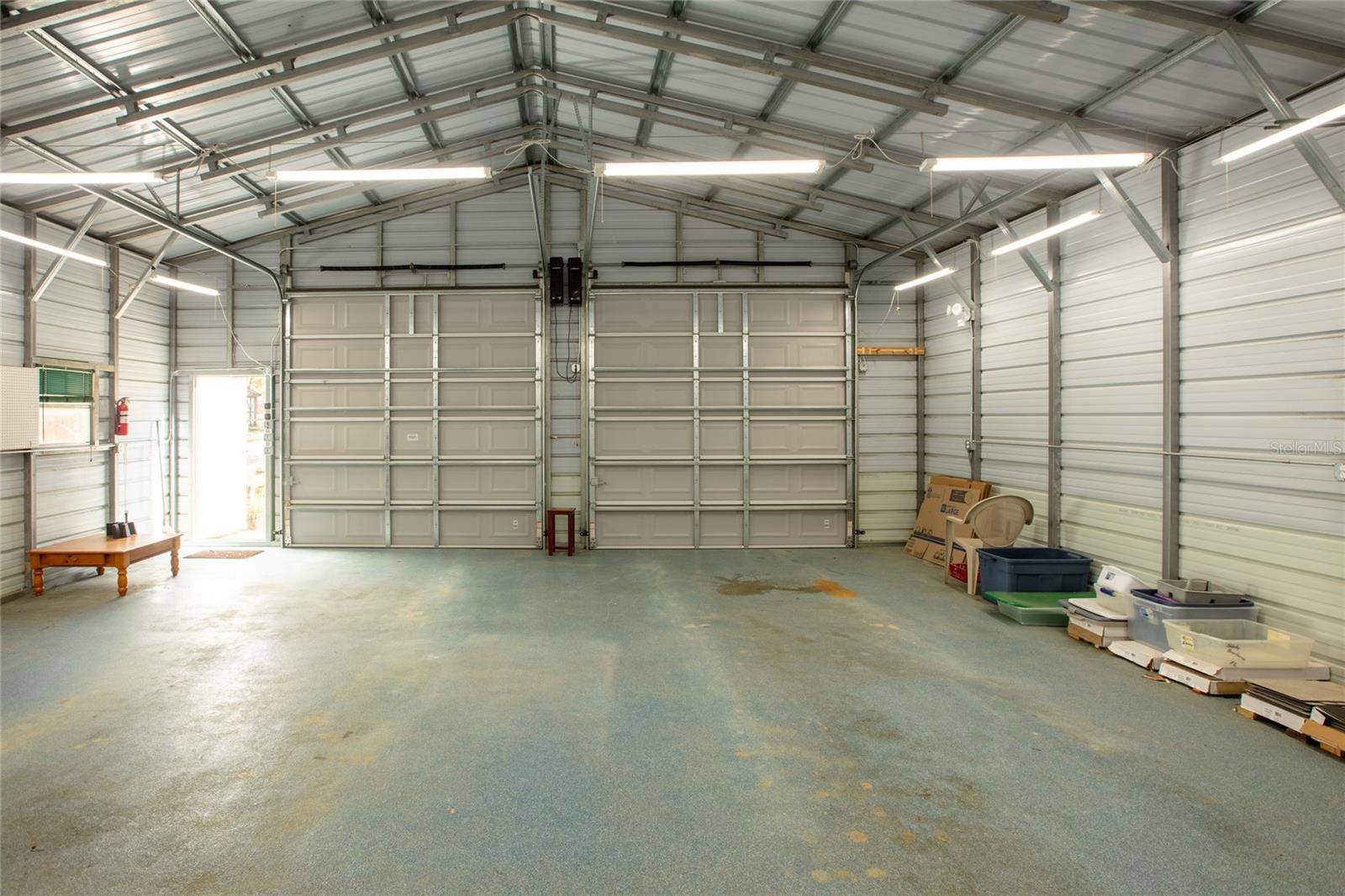 LONG LAKE ESTATES - Residential