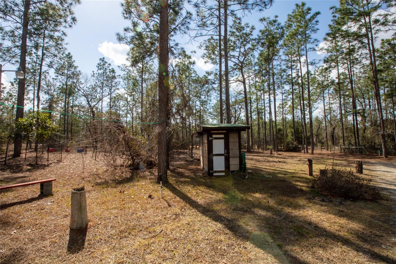 LONG LAKE ESTATES - Residential