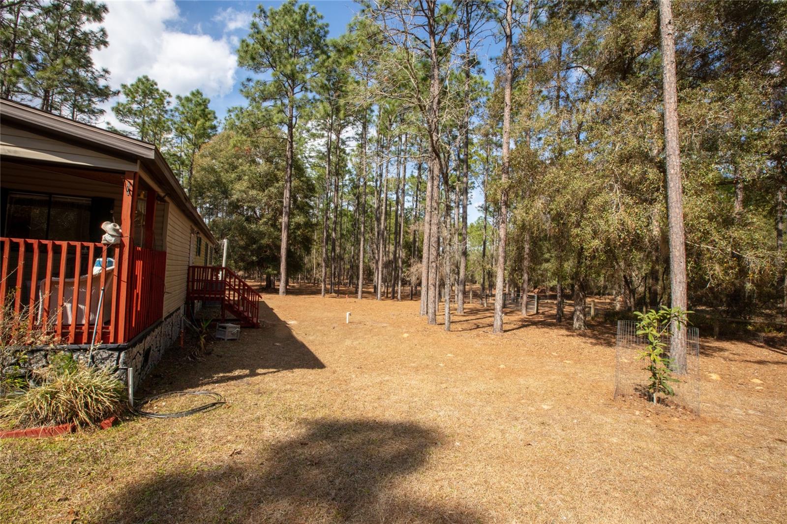 LONG LAKE ESTATES - Residential