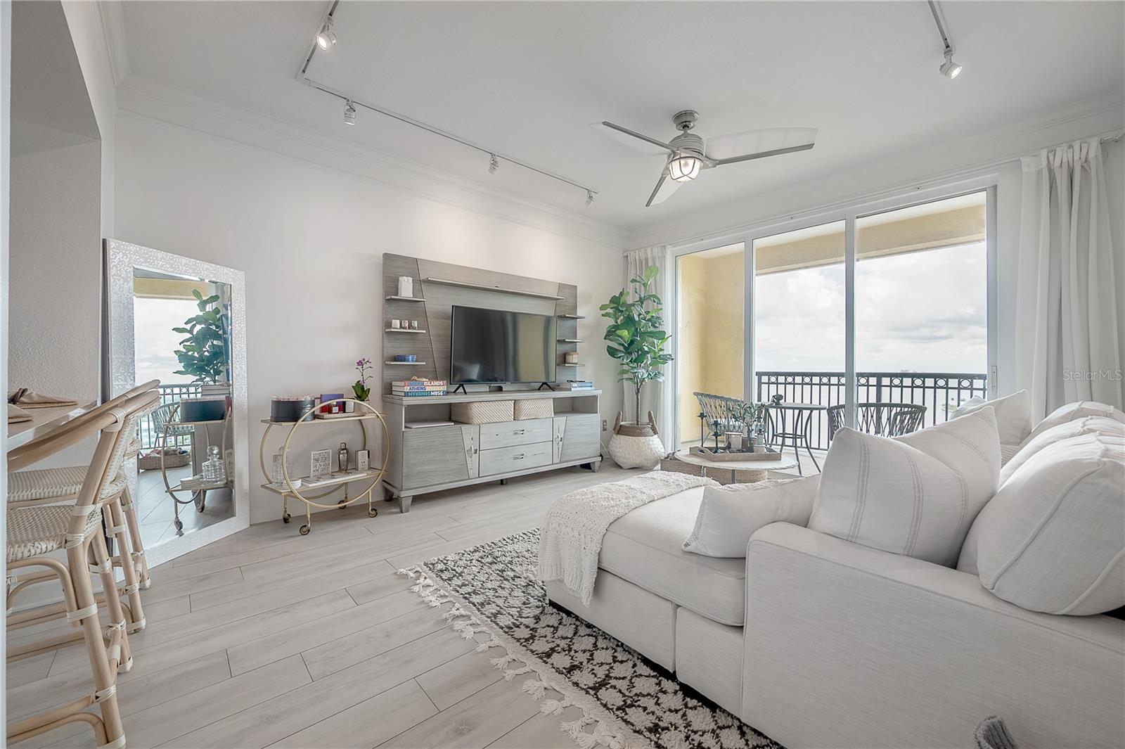 345 BAYSHORE A CONDO - Residential Lease