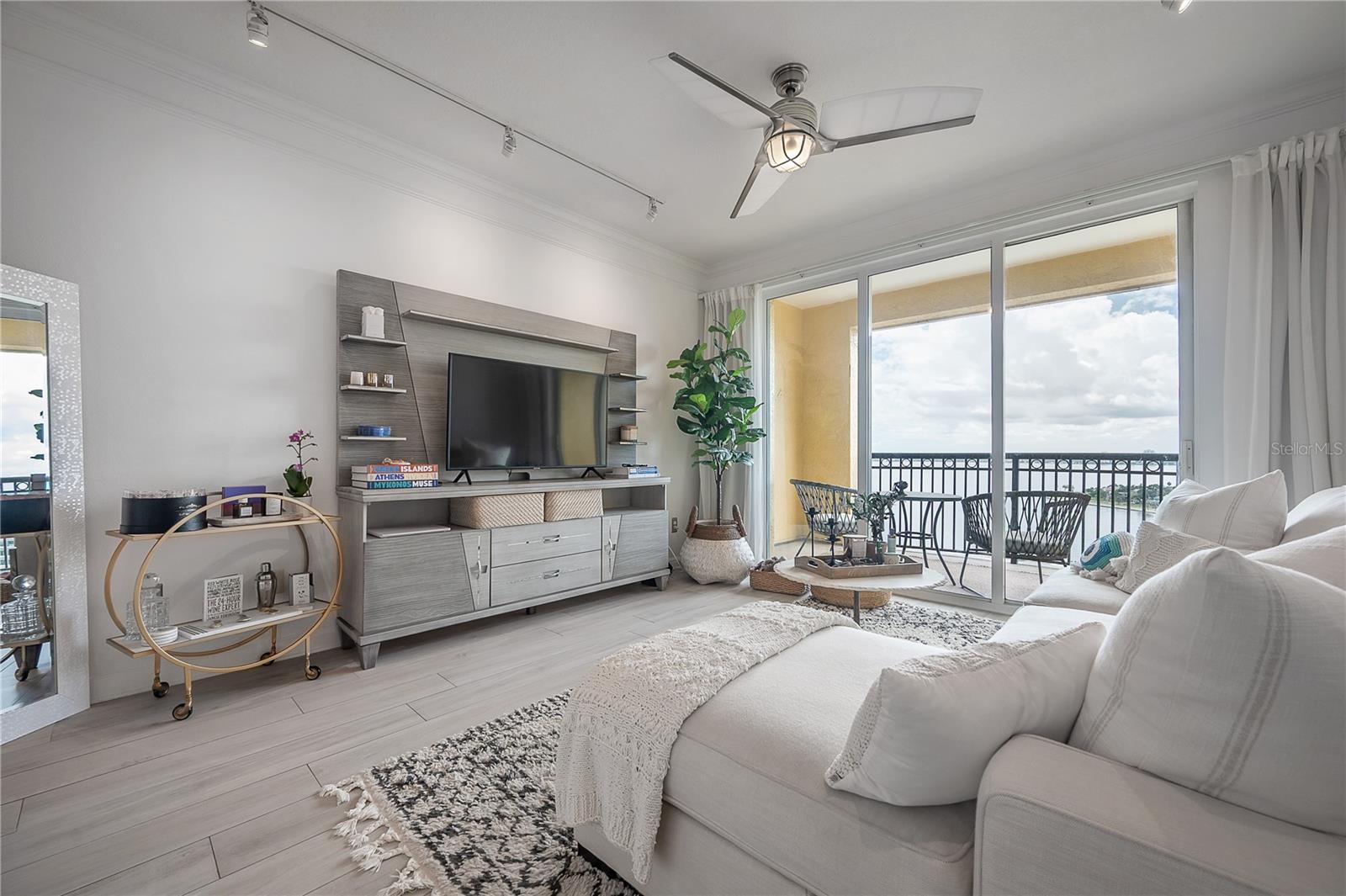 345 BAYSHORE A CONDO - Residential Lease