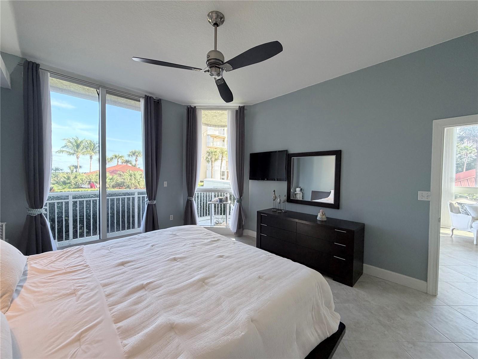 HIBISCUS-BY-THE-SEA CONDOMINIUM BLDG 2 UNIT 104 - Residential