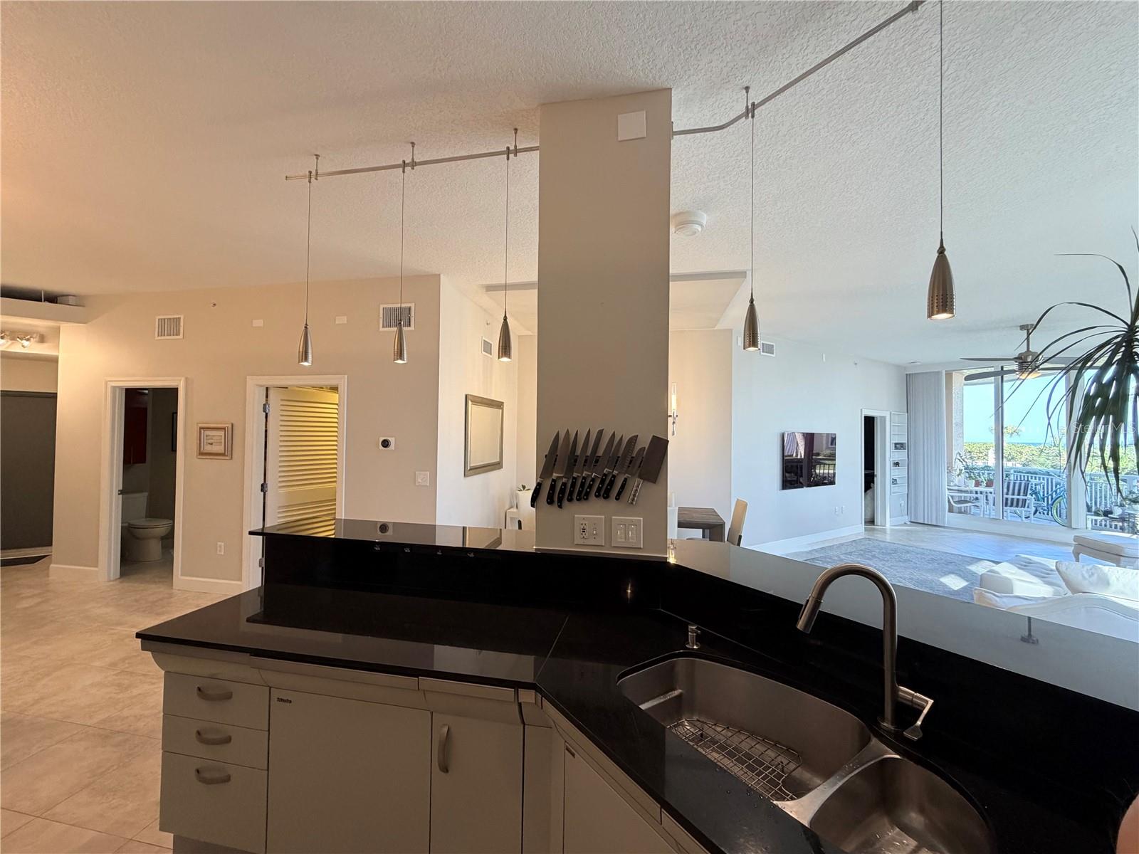 HIBISCUS-BY-THE-SEA CONDOMINIUM BLDG 2 UNIT 104 - Residential