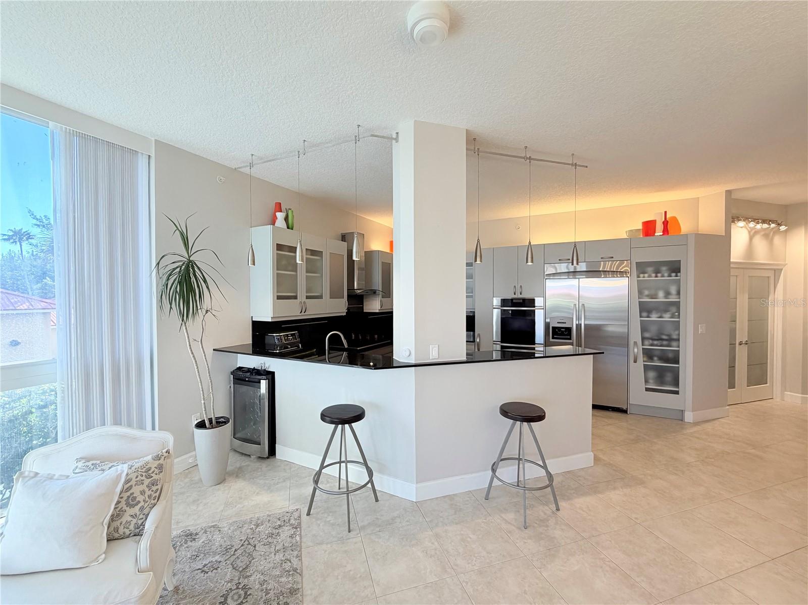 HIBISCUS-BY-THE-SEA CONDOMINIUM BLDG 2 UNIT 104 - Residential