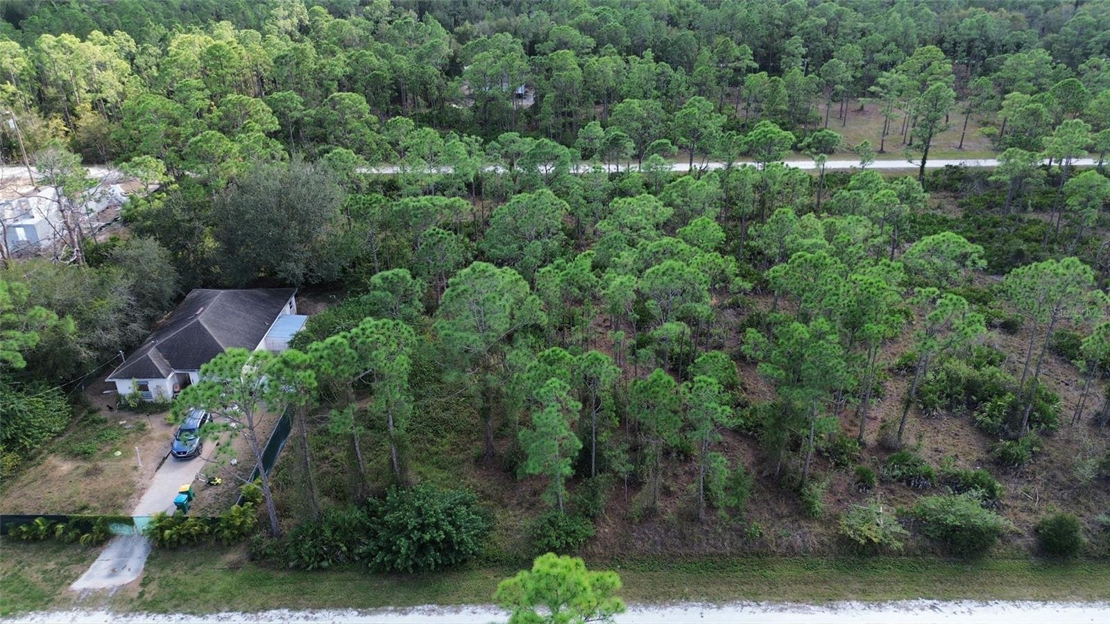 28065 CRESTWOOD DRIVE