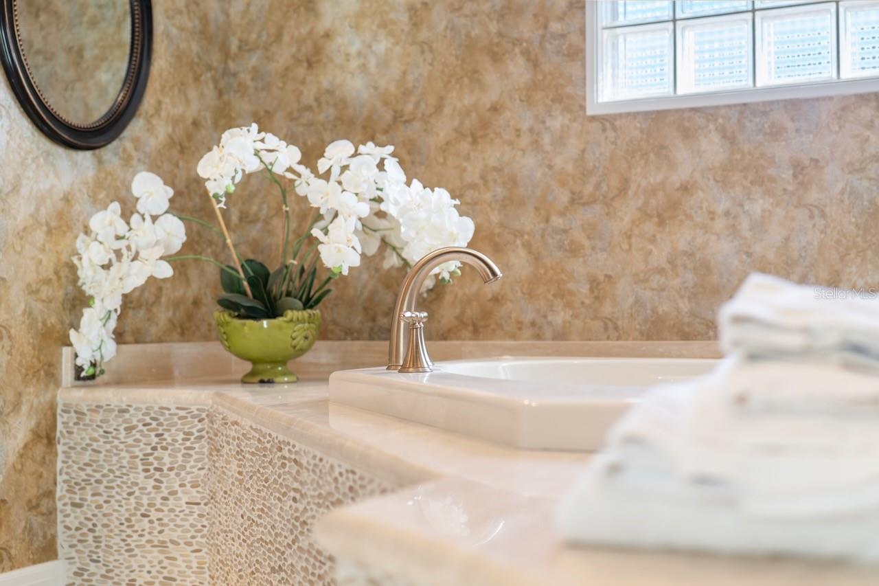 MARIAH TWNHS REP - Residential