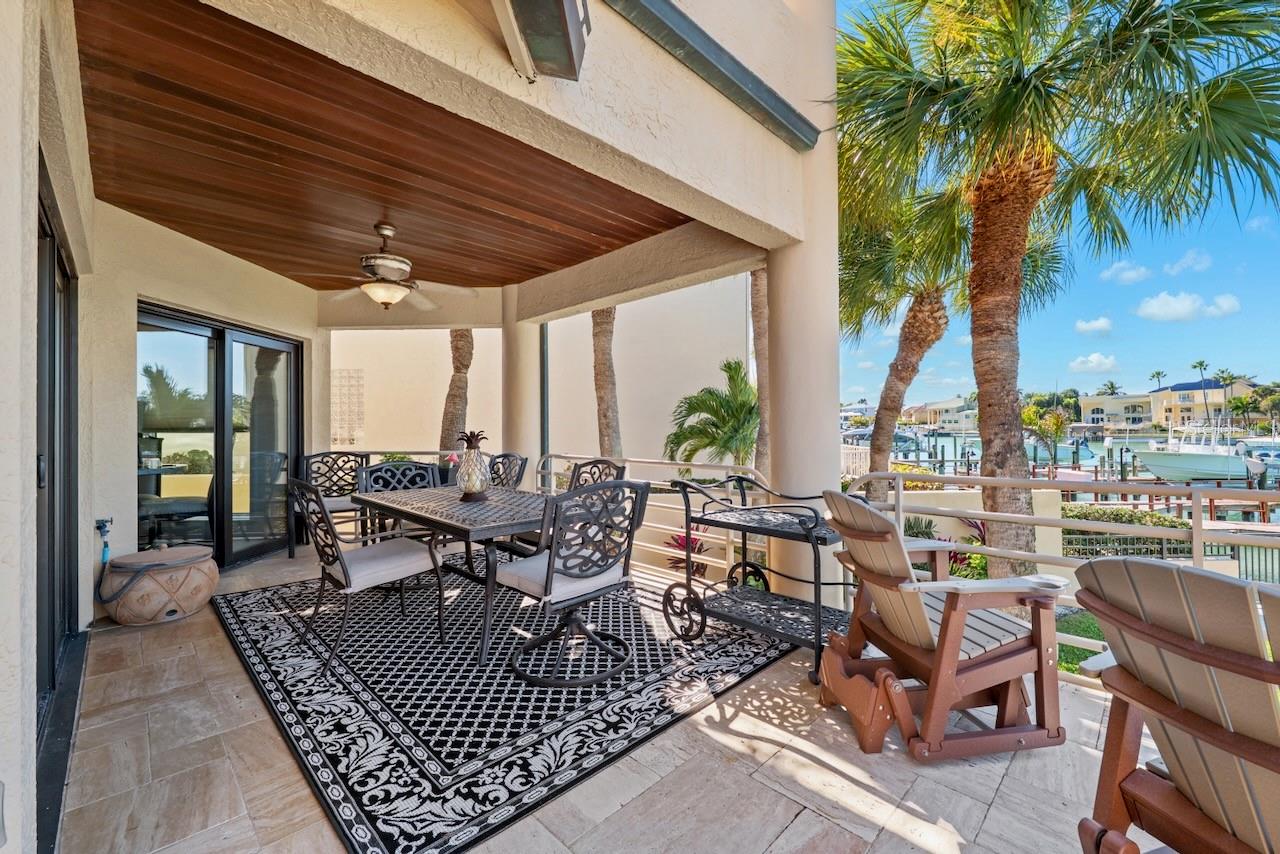 740 PINELLAS BAYWAY S