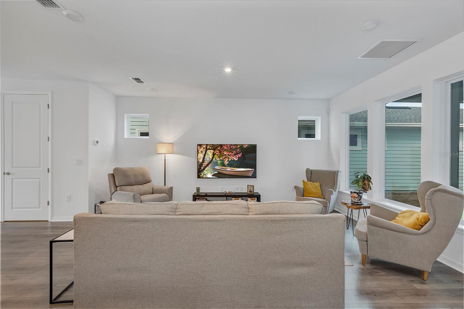 WESLYN PARK PH 2 - Residential Lease