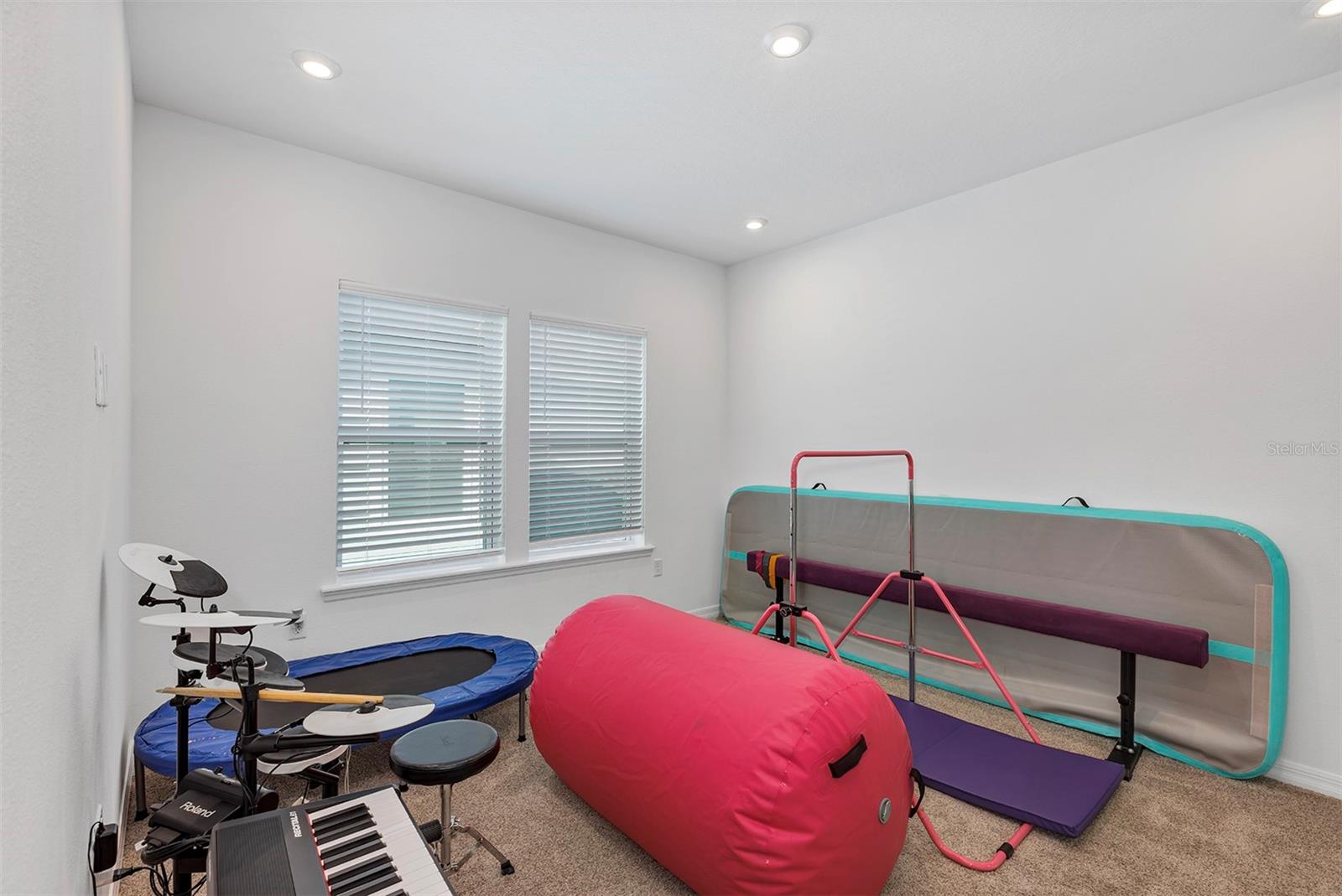 WESLYN PARK PH 2 - Residential Lease