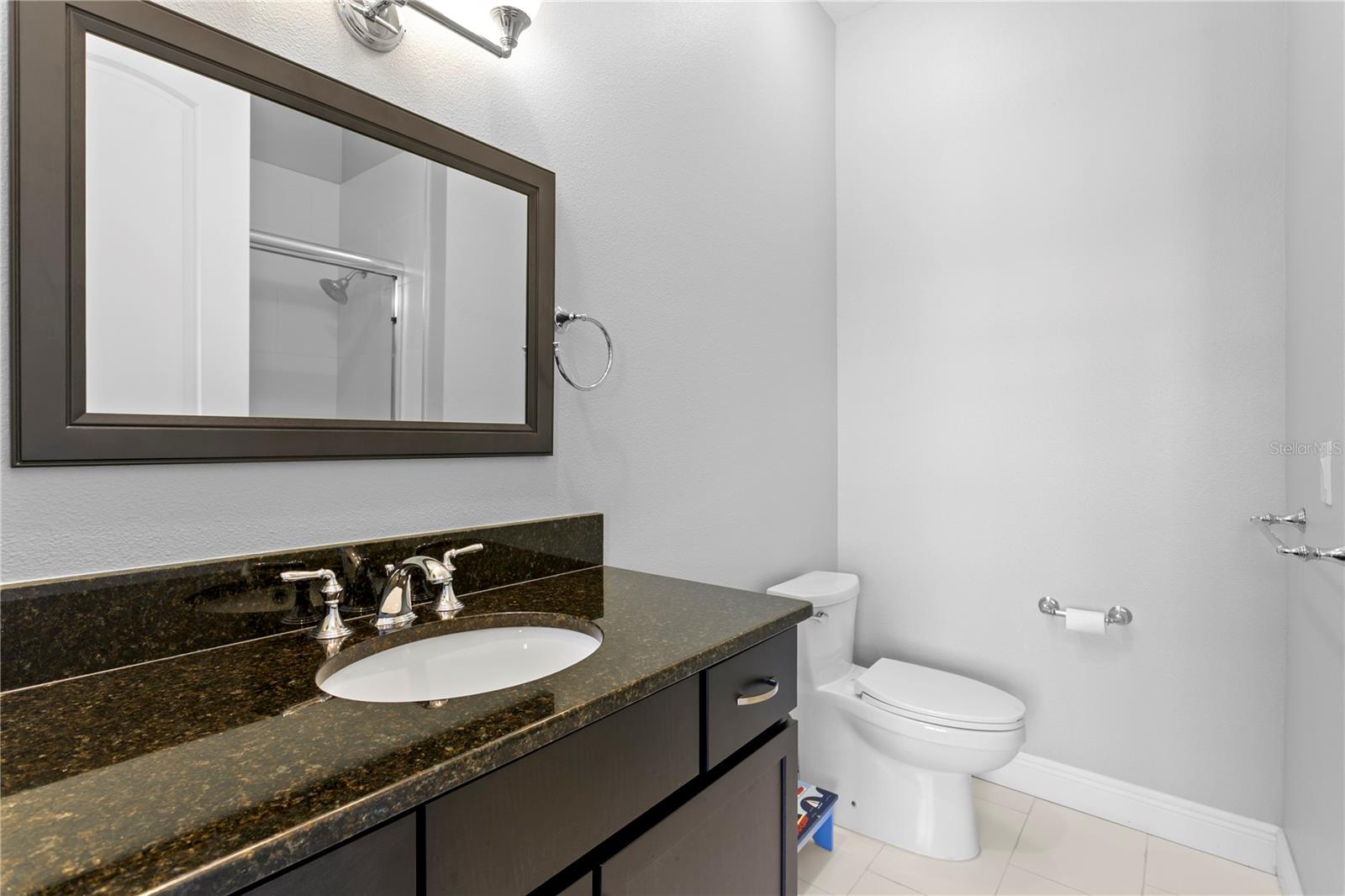 REGENT LANE - Residential